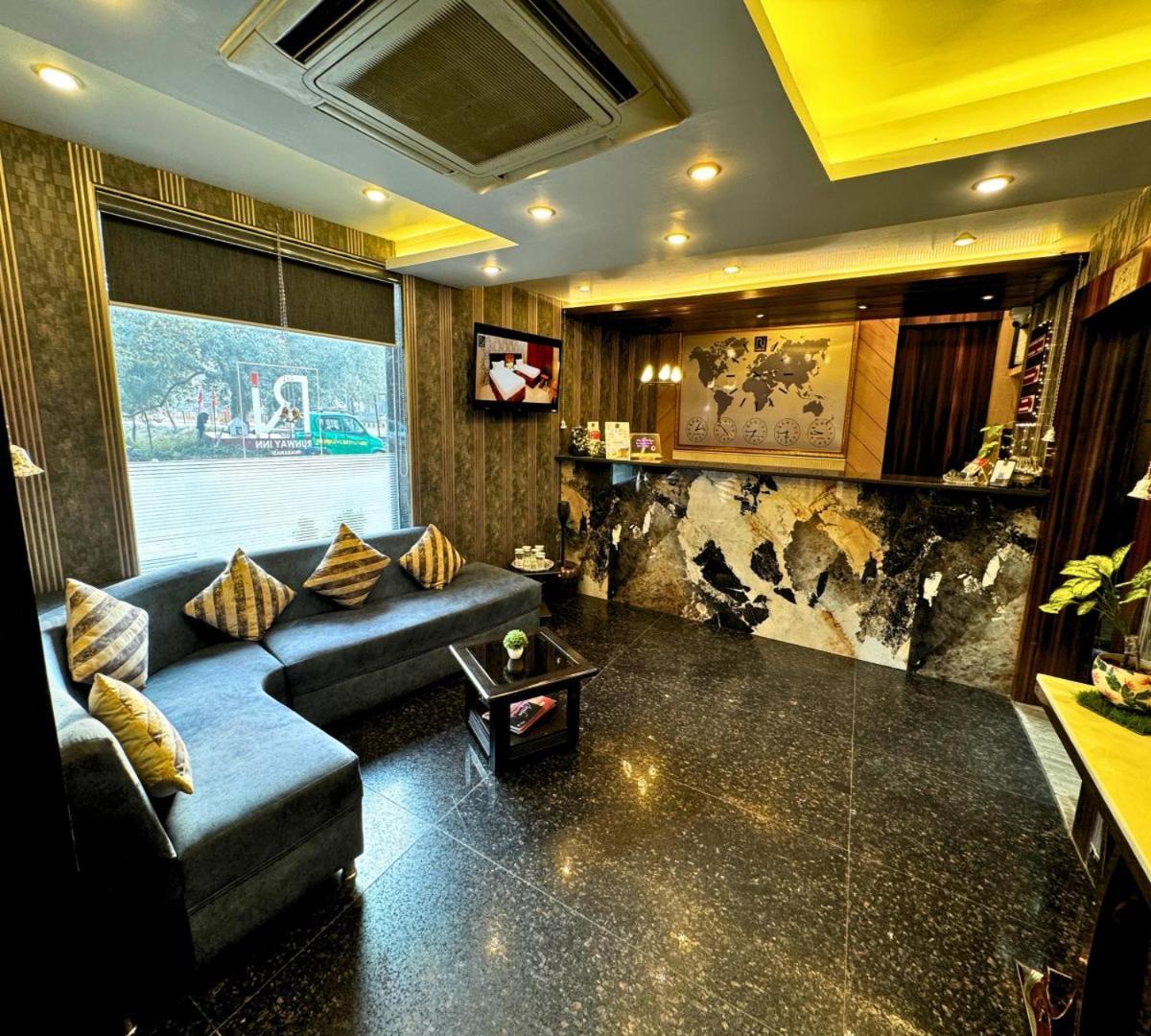 Hotel Runway Inn Pura Raghunāth Exterior photo
